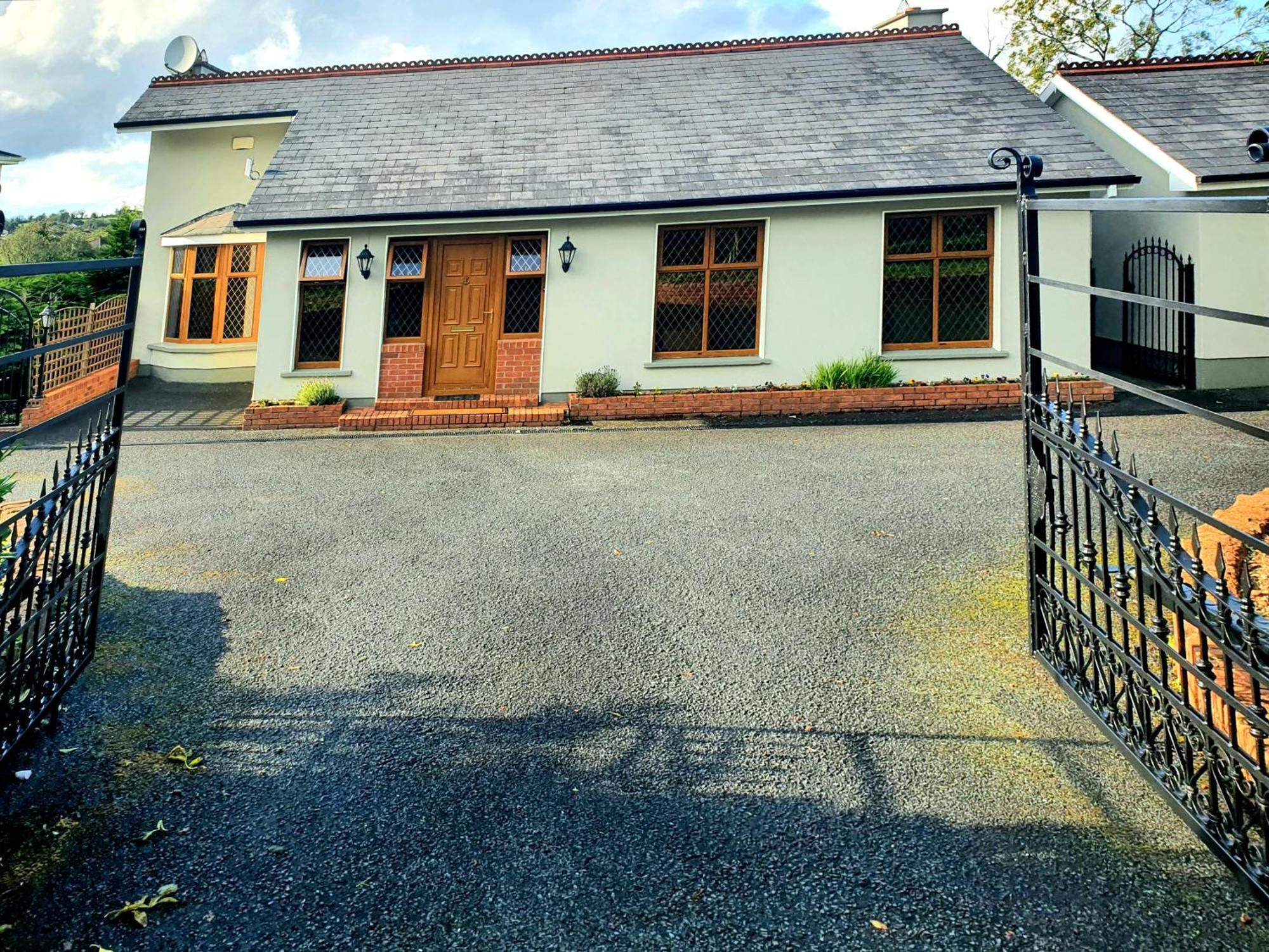 Hillcrest House Bed & Breakfast Carrick-on-Shannon Exterior photo